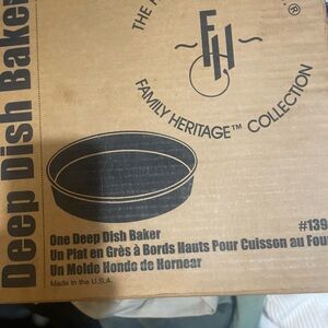 Pampered Chef Deep Dish Baker